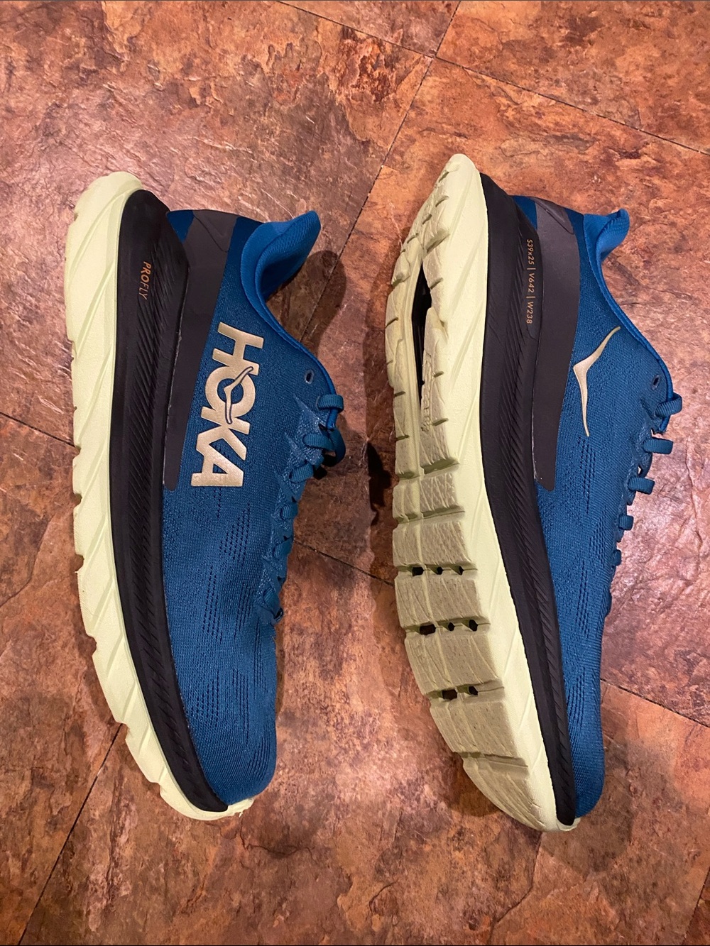 Hoka Profly Teal Blue Running Shoes with Light Yellow Soles - Picture 15 of 16